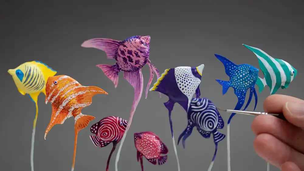آموزش مجسمه سازی ترکیبی: نحوه مجسمه سازی و رنگ آمیزی ماهی های صخره مرجانی | چینی سرد، کاغذ و اکریلیک