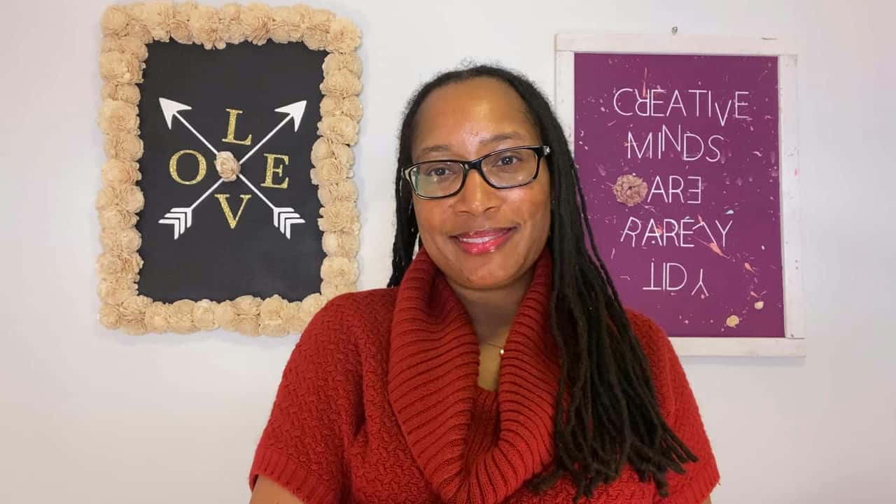 آموزش ادعای فضای خود در محل کار داده به عنوان یک زن سیاه پوست