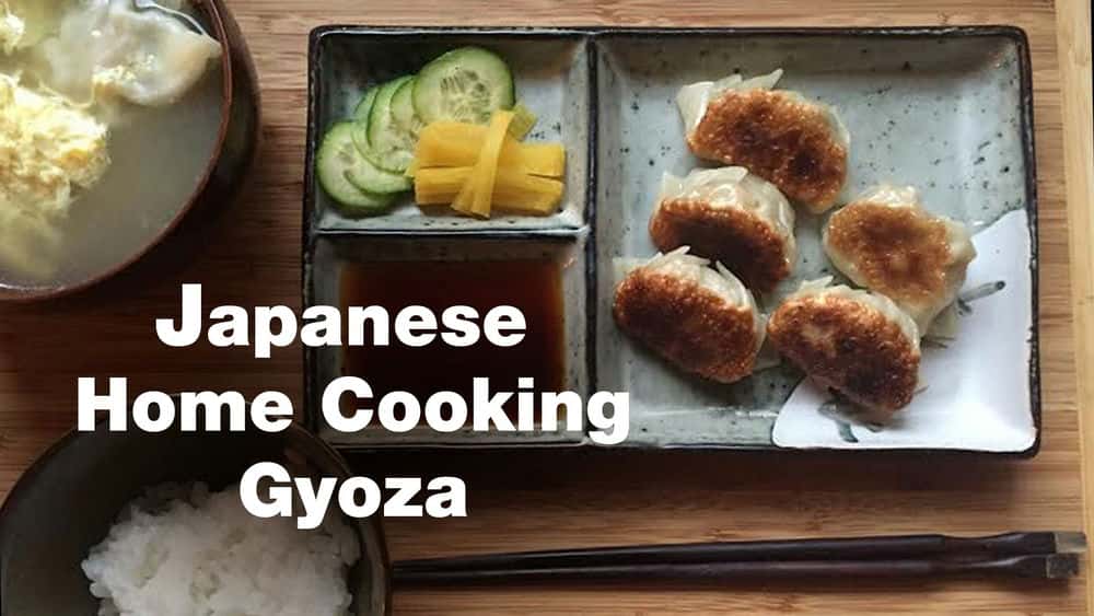آموزش آشپزی خانگی ژاپنی: Gyoza (استیکرها)