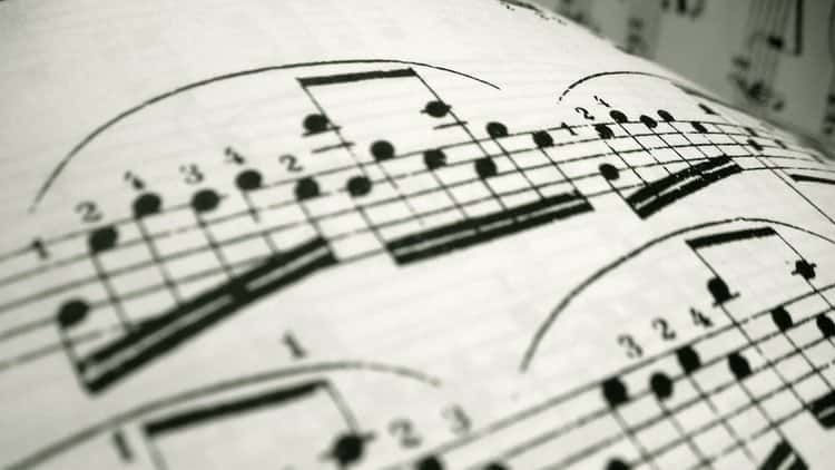 آموزش تئوری موسیقی جامع: قسمت 2 - آکورد، مقیاس، و کلید