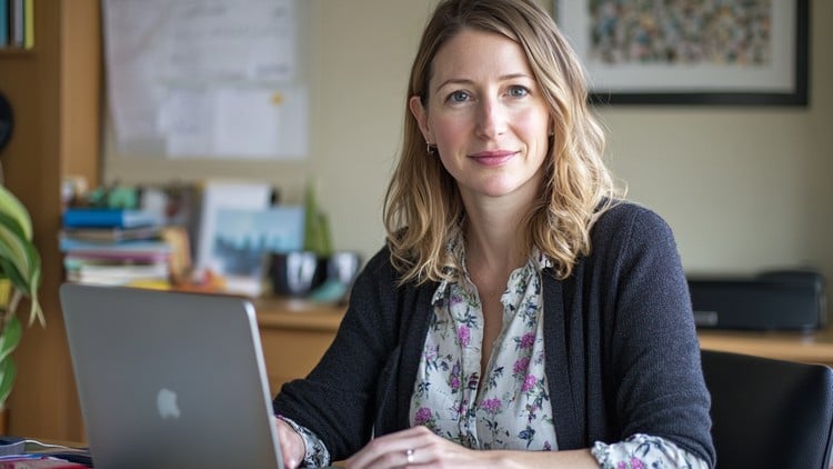 آموزش کتابت برای مبتدیان: چگونه یک شبح‌نویس حرفه‌ای شوید
