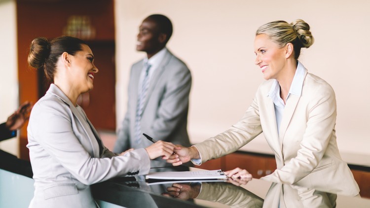 آموزش صورتهای مالی کلی هتل ها را تجزیه و تحلیل و تفسیر کنید