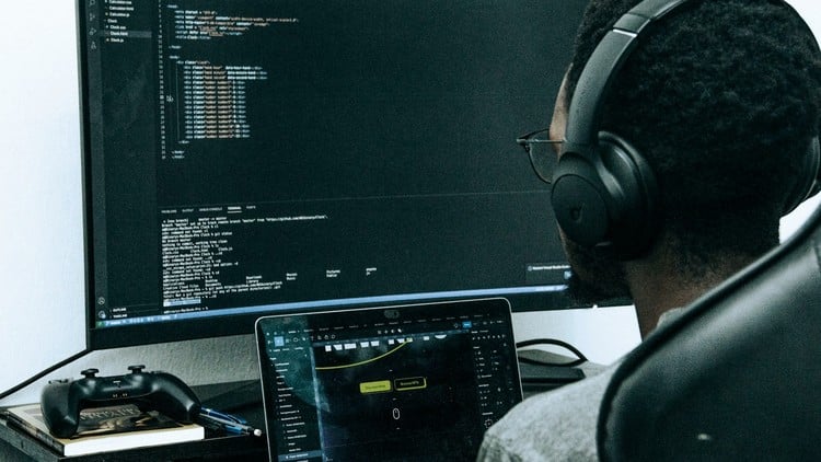 بوت کمپ حرفه ای آموزش جامع React با 120 پروژه واقعی

