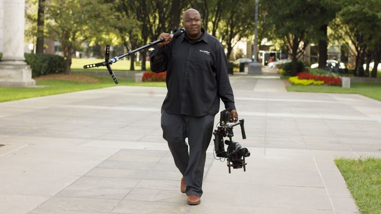 آموزش فیلمبرداری عروسی‌های لوکس از ابتدا تا انتها
