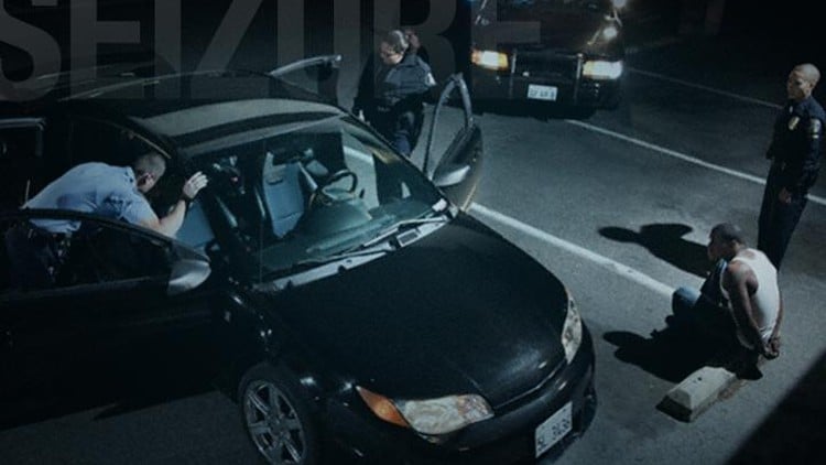 آموزش راهنمای مطالعه ۱۶: قانون تفتیش و توقیف در کالیفرنیا
