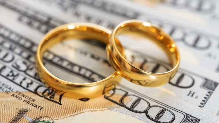 آموزش یادگیری تخصصی عکاسی محصولات کوچک و جواهرات
