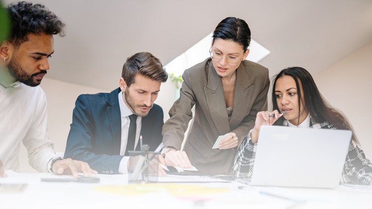 آموزش مراحل ضروری هندلر حوادث سایبری دارای گواهینامه مستر (ECIH)

