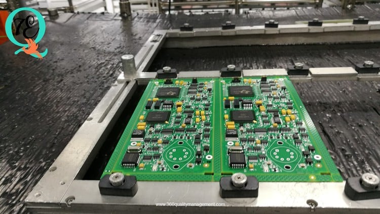 آموزش ممیزی کیفیت و کنترل فرآیند تولید برد مدار چاپی (PCBA) با تکنولوژی نصب سطحی (SMT)

