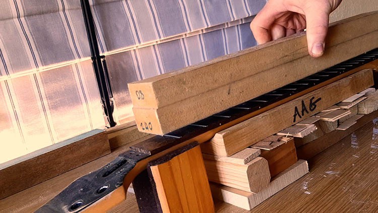 آموزش تعمیرات گیتار - ماژول ۵، سنگ زدن فرت و پروفایل
