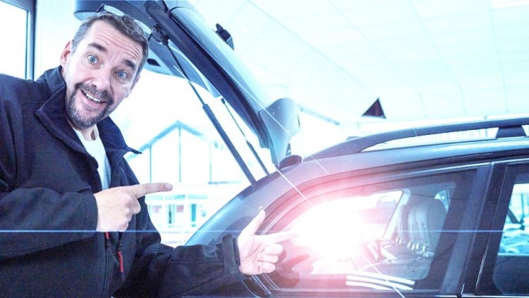 آموزش چگونه از خانه کسب و کار دودی کردن شیشه اتومبیل راه اندازی کنیم

