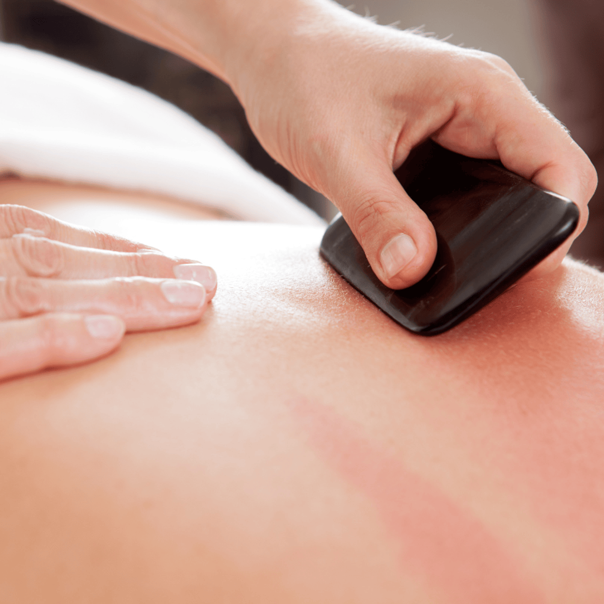 آموزش اصول و مبانی گوا شا (Gua Sha)