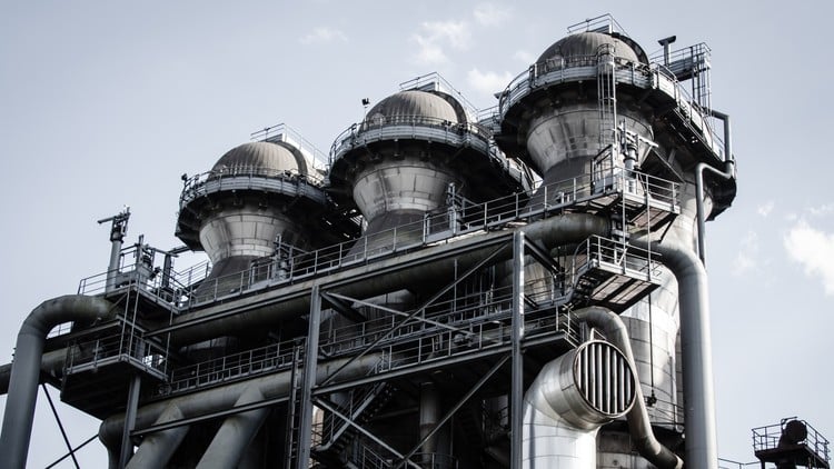 آموزش طراحی سازه‌های فولادی مهندسی عمران برای پایپ‌رک‌ها
