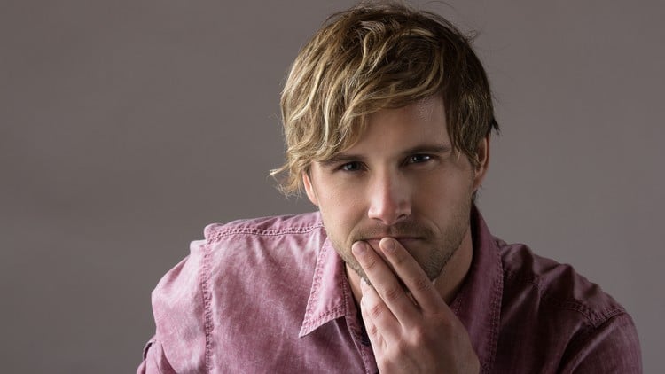 آموزش چگونه مردی جذاب‌تر باشیم
