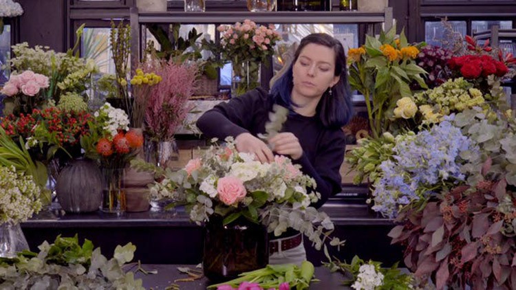 آموزش آرایش گل در گلدان

