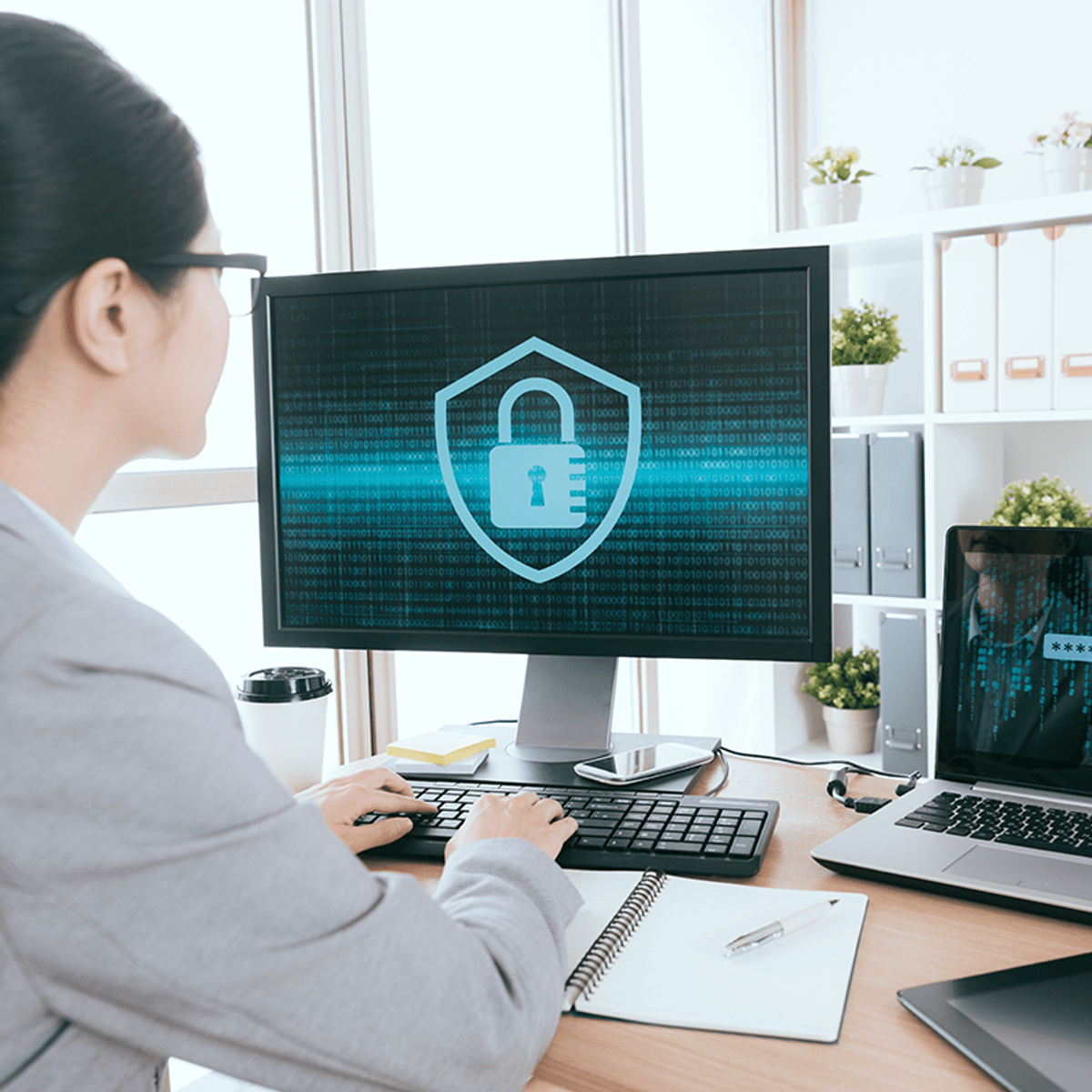 آموزش امنیت سایبری و حریم خصوصی