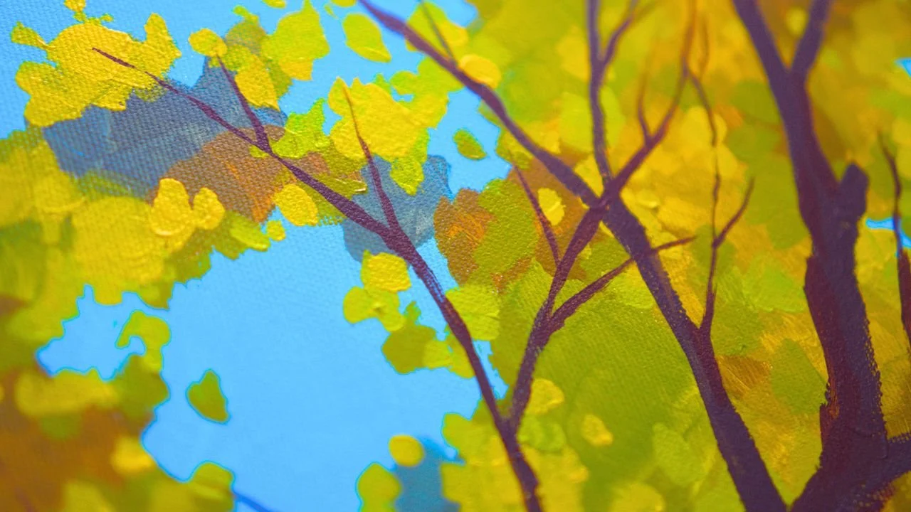 آموزش نقاشی طبیعت انتزاعی با درختان لایه‌بندی شده با اکریلیک، برگ‌ها و آسمان برای مبتدیان
