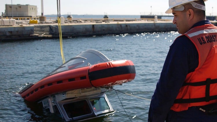 آموزش اصول پایداری برای قایقرانان و مهندسان دریایی

