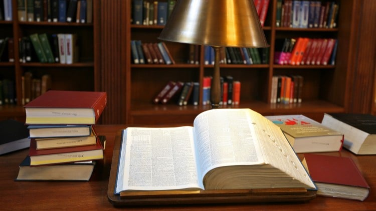 آموزش مقدمه‌ای بر روش‌های تحقیق و آمار (ویرایش ۲۰۲۳)
