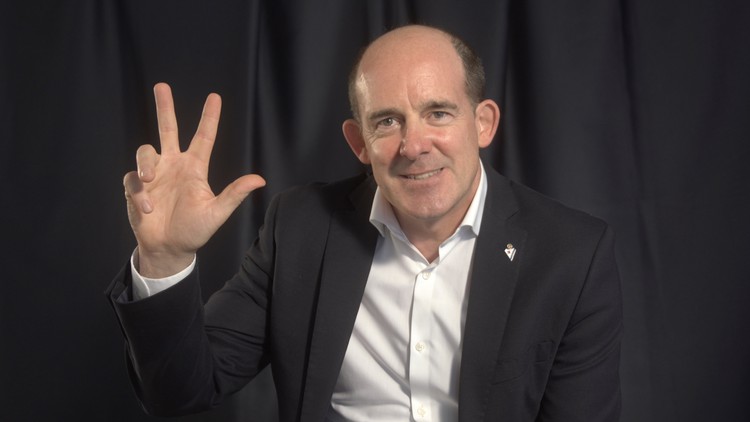 آموزش ارتباط متقاعدکننده: سخنرانی متقاعدکننده مبتنی بر منطق (Logos)

