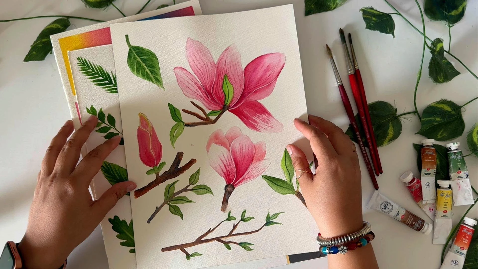 آموزش تکنیک های اصلی آبرنگ: ماگنولیا را در 3 سبک خلاقانه رنگ کنید