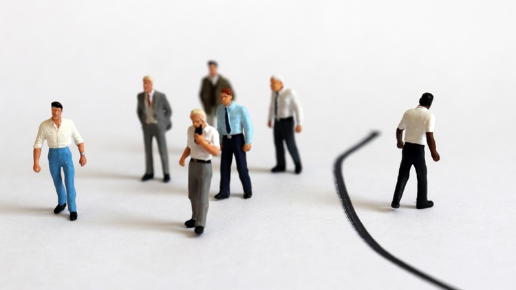 آموزش مدیریت تبعیض برای مدیران
