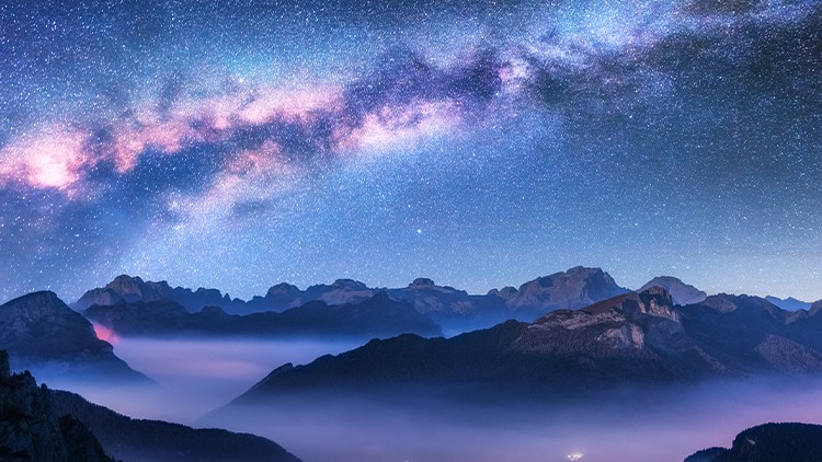 آموزش عکاسی شب: مسترکلاس حرفه‌ای برای ثبت عکس‌های خیره‌کننده در شب
