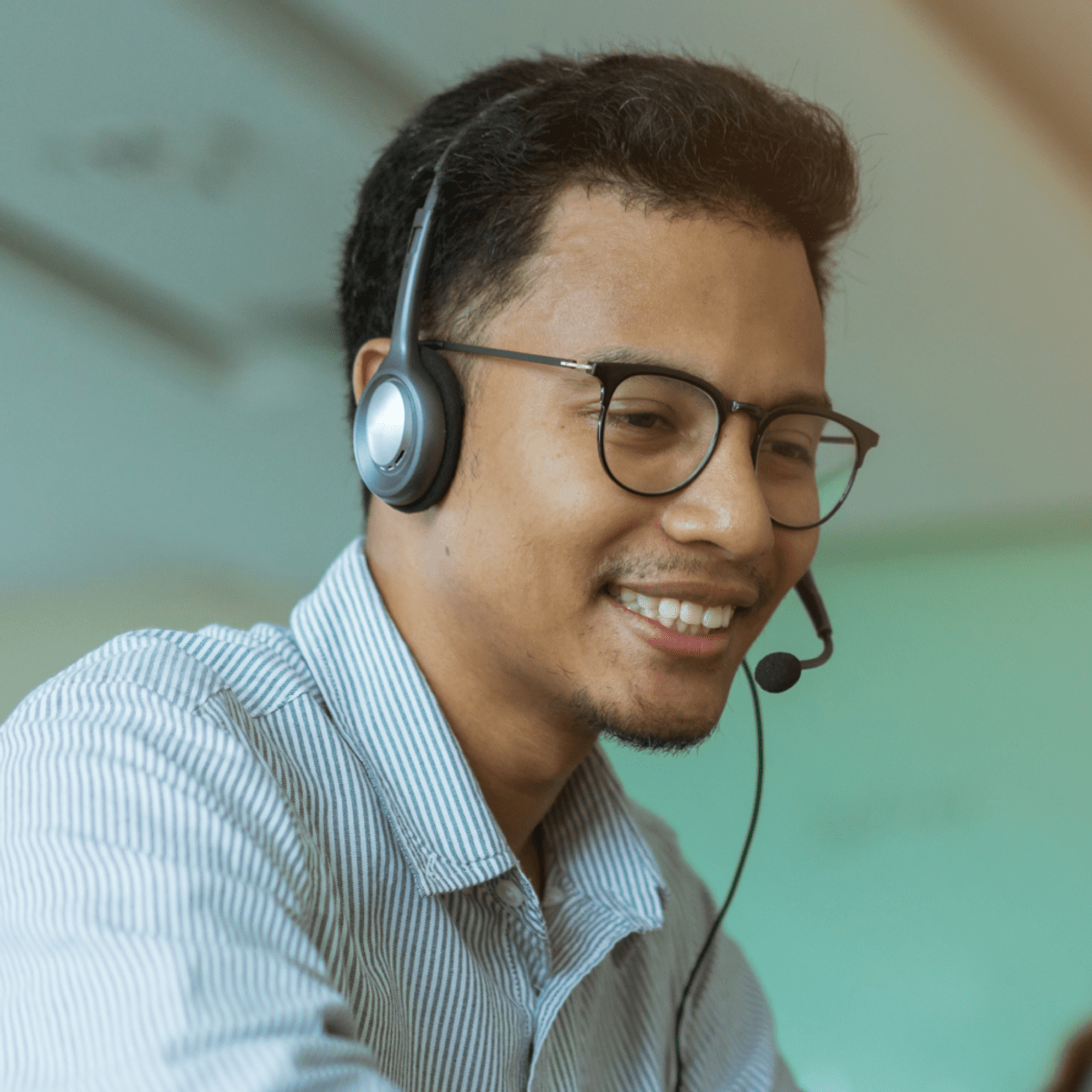 آموزش خدمات مشتریان در مرکز تماس (Call Center)