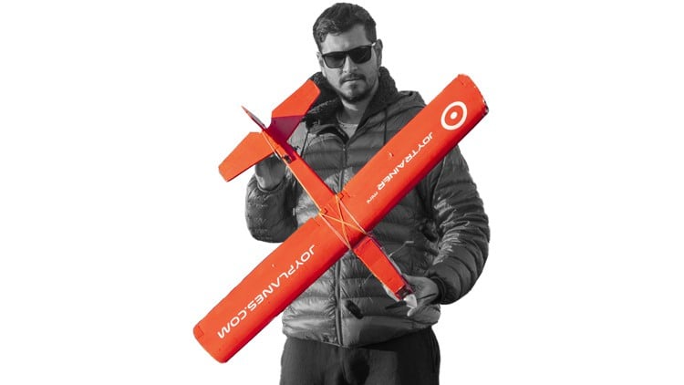 آموزش هواپیمای مدل RC خود را بسازید و پرواز دهید
