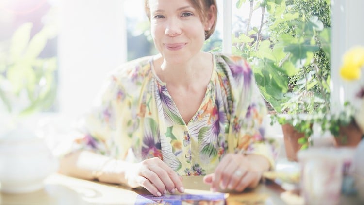 آکادمی کارت اوراکل - آموزش تفسیر کارت اوراکل برای دیگران
