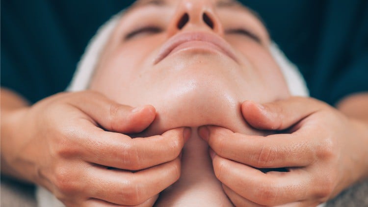 دوره جامع و تخصصی تسلط بر ماساژ مفصل گیجگاهی فکی (۲ امتیاز آموزش مداوم)
