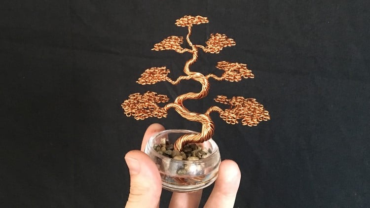 آموزش چگونه مجسمه‌های درختی سیمی را با اندی الیوت بسازیم

