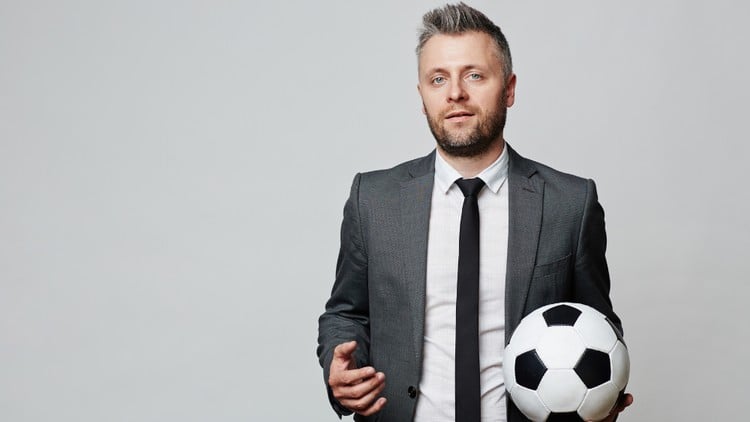 آموزش برنامه پیروزمندانه بازی: تسلط بر مدیریت و بازاریابی ورزشی
