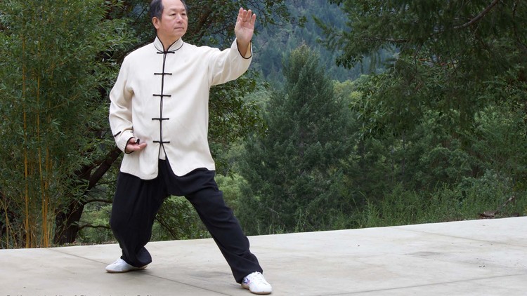 آموزش آشنایی با چی گونگ ۶: تنفس چی گونگ رزمی - دکتر یانگ
