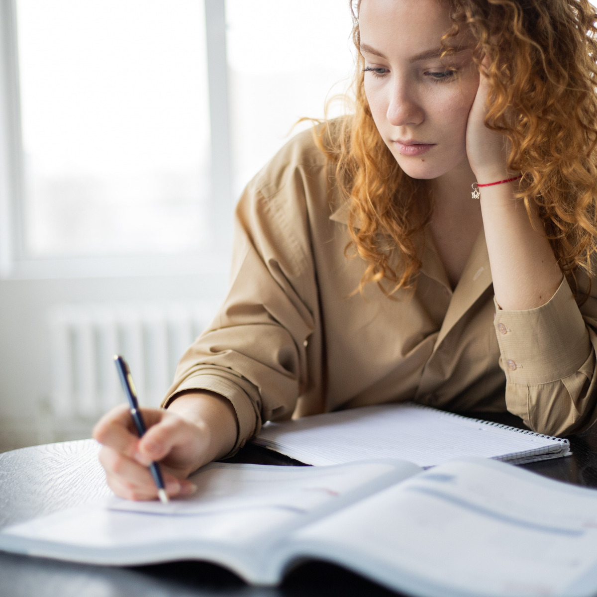 آموزش تسلط بر مهارت‌های بخش اسپیکینگ و رایتینگ تافل (TOEFL)