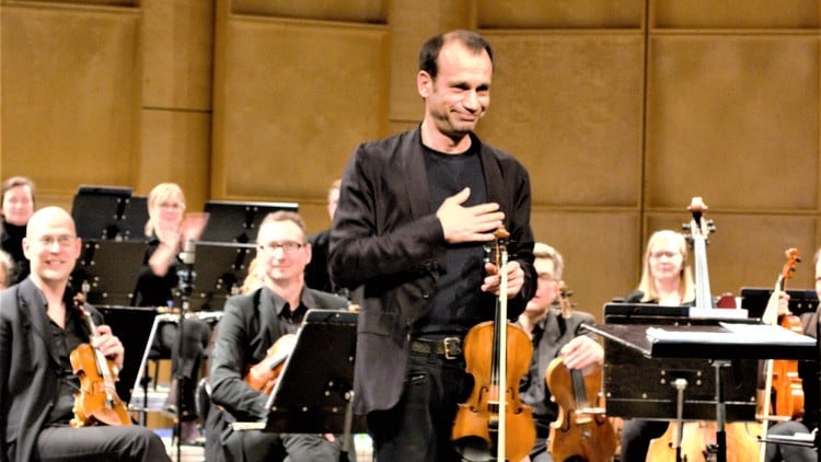 آموزش کارگاه جامع بنیاد ویولن
