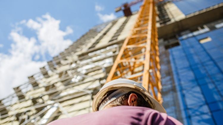 آموزش دوره کامل طراحی و جزئیات ساختمان با STAAD PRO و RCDC
