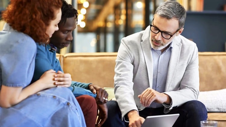 آموزش CFP - متخصص حرفه‌ای برنامه‌ریزی مالی: گواهینامه معتبر برنامه‌ریزی مالی

