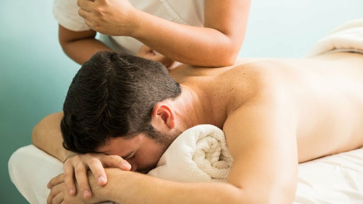 آموزش دوره جامع صدور گواهینامه ماساژ کل بدن
