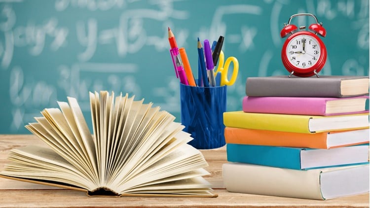 آموزش Canva برای معلمان

