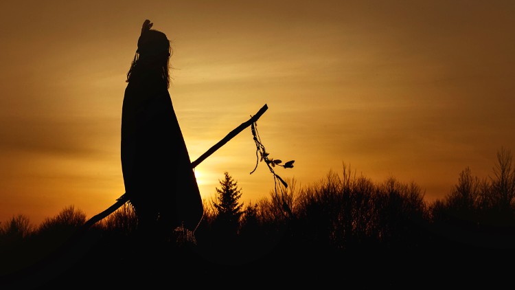 آموزش کانال‌زنی، مدیتیشن و زمزمه شفابخش شمن‌گرایانه | دوره معتبر

