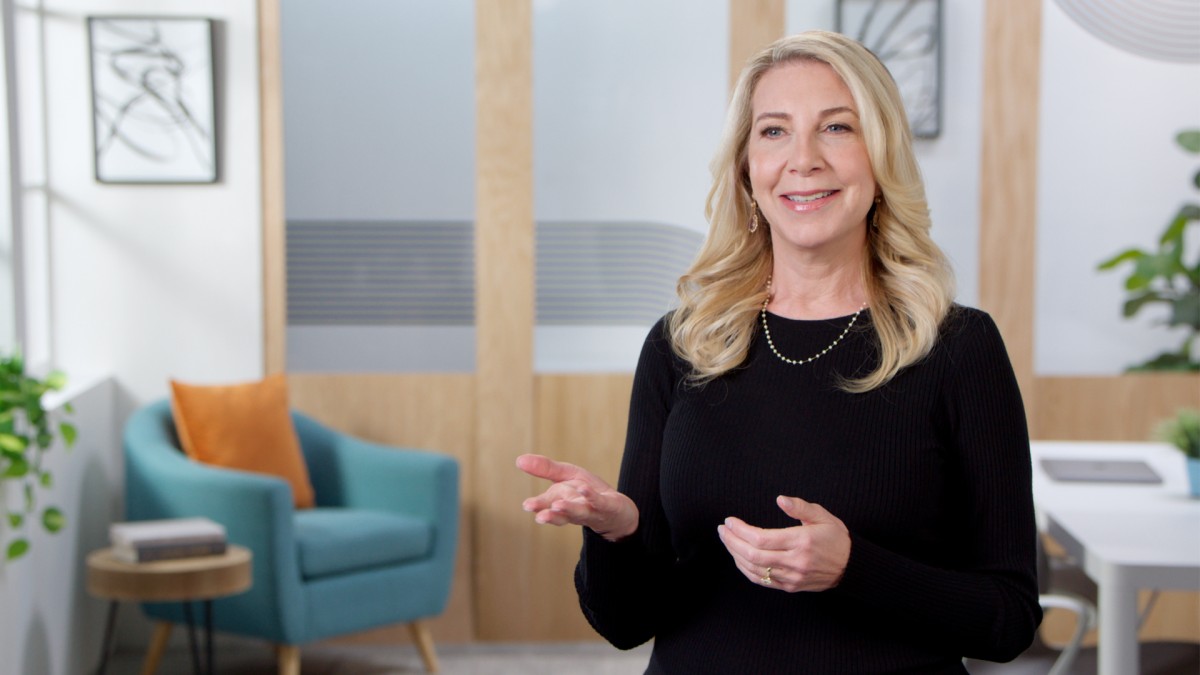 آموزش چگونه بازاریابان می توانند مدیریت تغییر را برای تحولات بازاریابی هدایت کنند