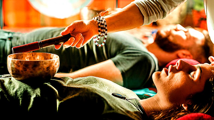 آموزش دوره کامل جلسات صوت درمانی و شفابخشی با صدا

