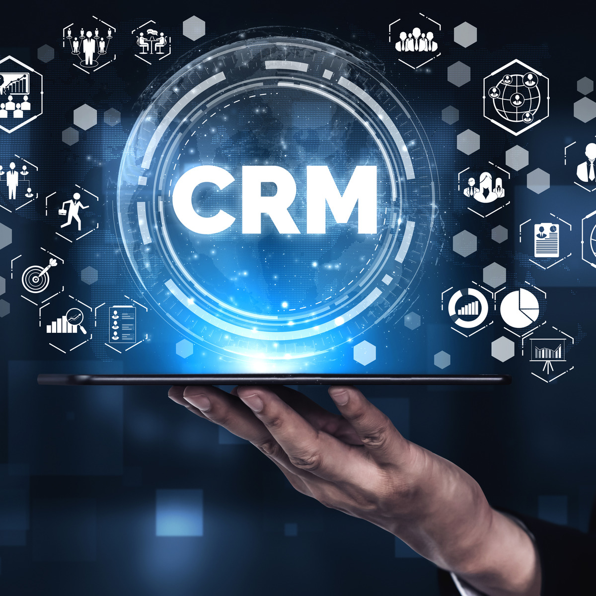 آموزش مدیریت ارتباط با مشتری (CRM)، داده‌ها و آینده مشتری‌محور