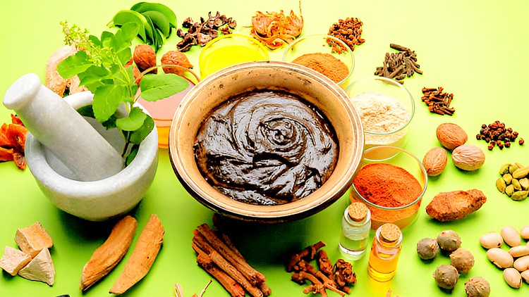 آموزش آیورودا: دوره گواهی‌نامه مبانی آیورودا برای سلامتی
