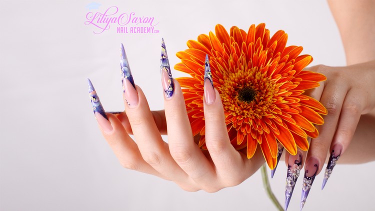 آموزش دوره تخصصی تکنسین ناخن - تبدیل به یک ناخن‌کار ستاره شوید

