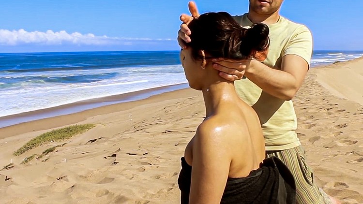 آموزش ماساژ سر هندی، ماساژ عمیق پوست سر، ماساژ دست و پا: ۳ مدرک
