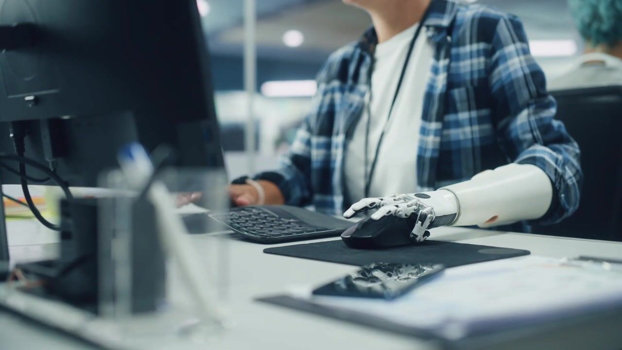 آموزش مقدمه‌ای بر خط فرمان لینوکس: دستورات ضروری برای مبتدیان
