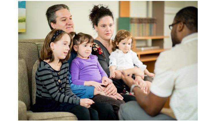 آموزش گواهی‌نامه مشاوره کودک
