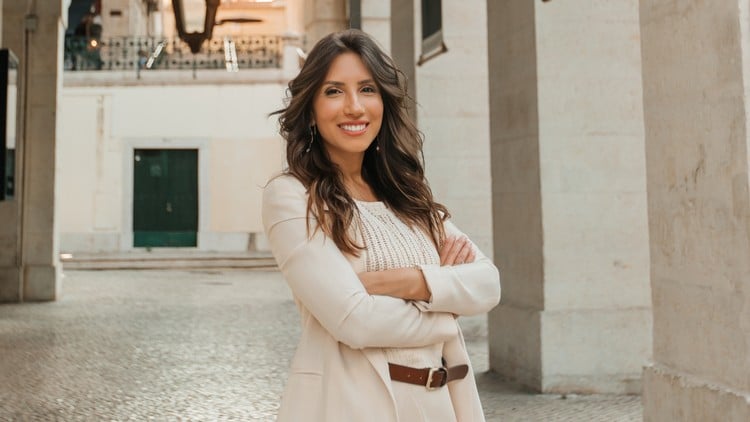 آموزش حضور موثر: مبانی رهبری با اعتماد به نفس

