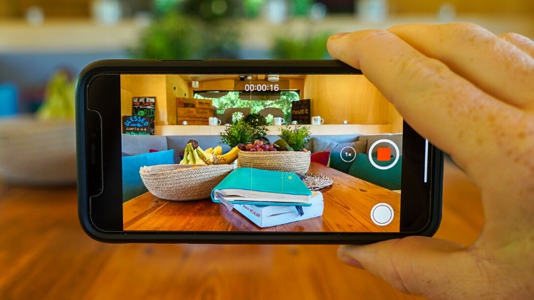 آموزش چگونه با آیفون فیلم بسازیم: راهنمای مبتدیان
